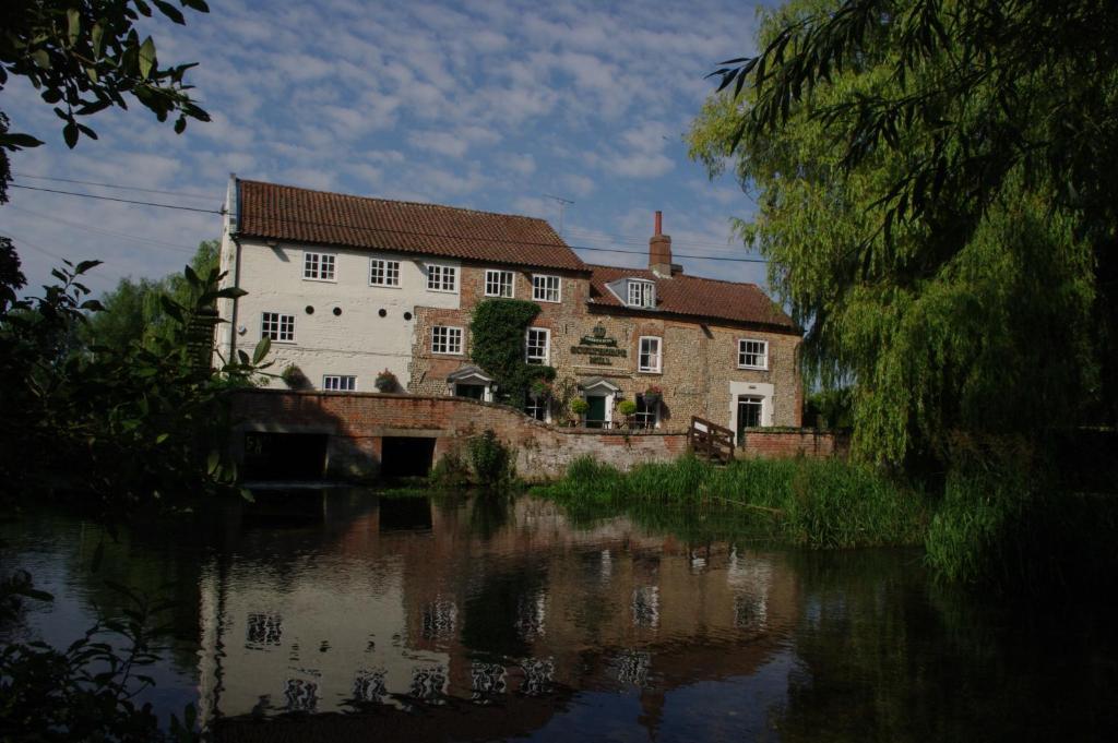 Sculthorpe Mill Hotell Fakenham Eksteriør bilde